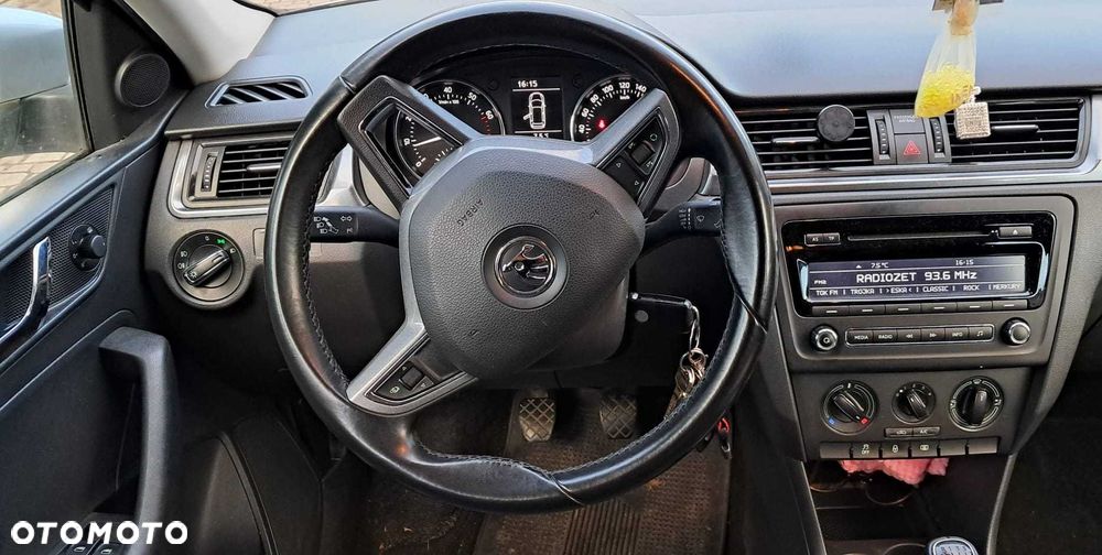 Skoda RAPID - 3