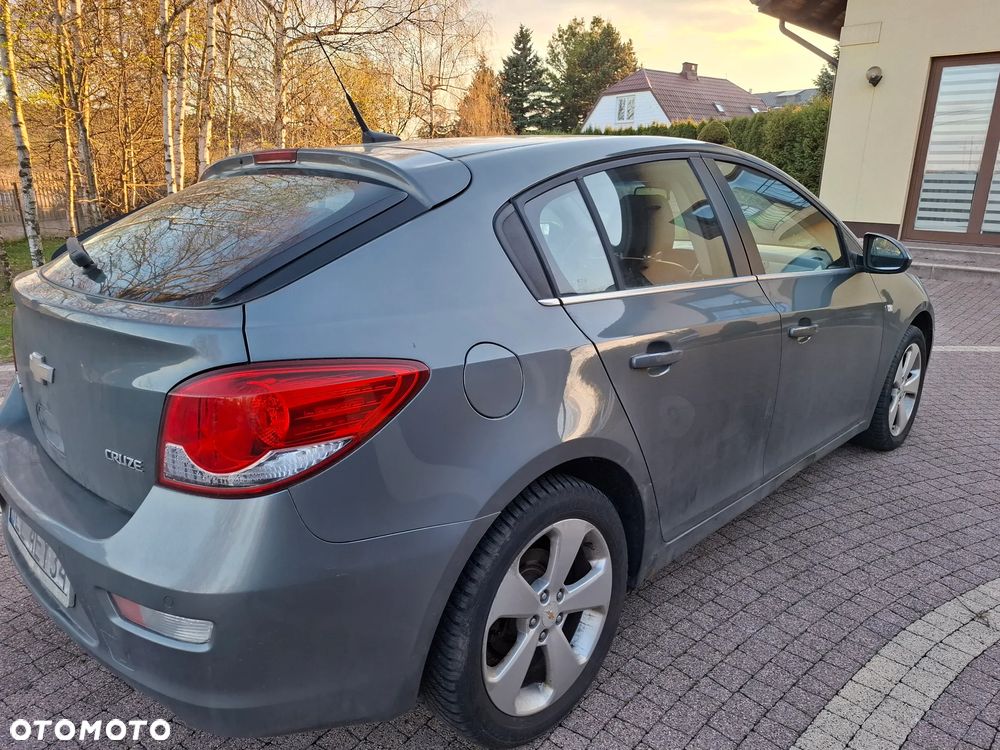Chevrolet Cruze - 3