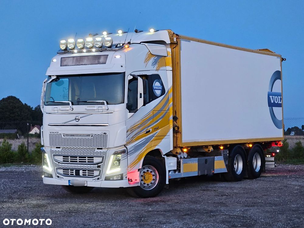 Volvo Fh - 25