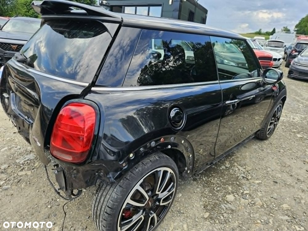 MINI John Cooper Works - 12