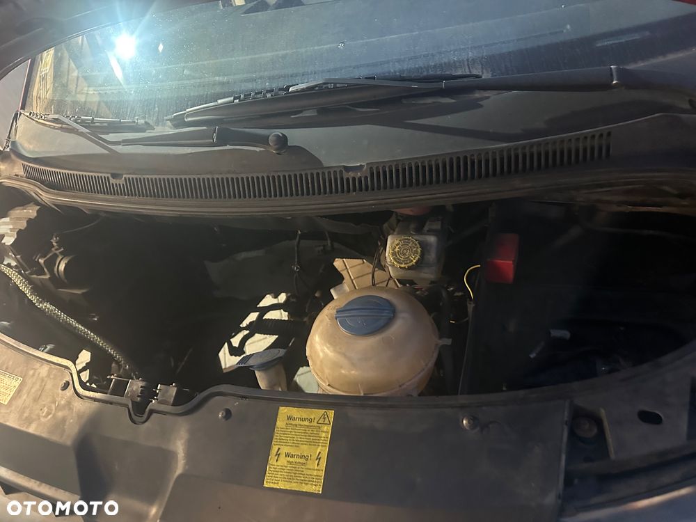 Volkswagen Transporter - 15