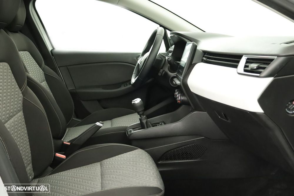 Renault Clio 1.0 TCe Evolution - 22