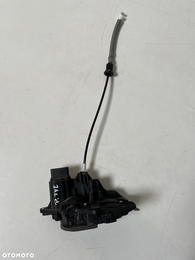 Zamek drzwi tył prawy Volvo XC40 31462000 - 1