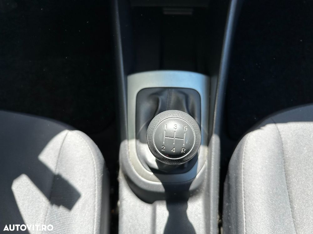 Kia Rio 1.2 GSL BASE - 14