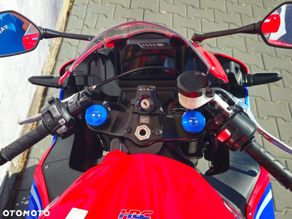 Honda CBR - 17