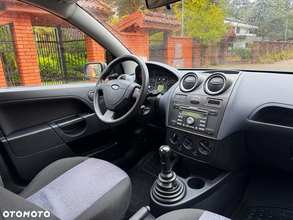 Ford Fiesta 1.3 Blues - 5