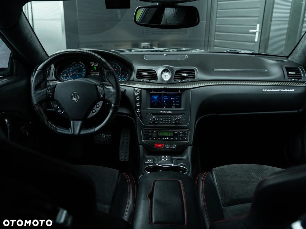 Maserati GranTurismo Sport - 25