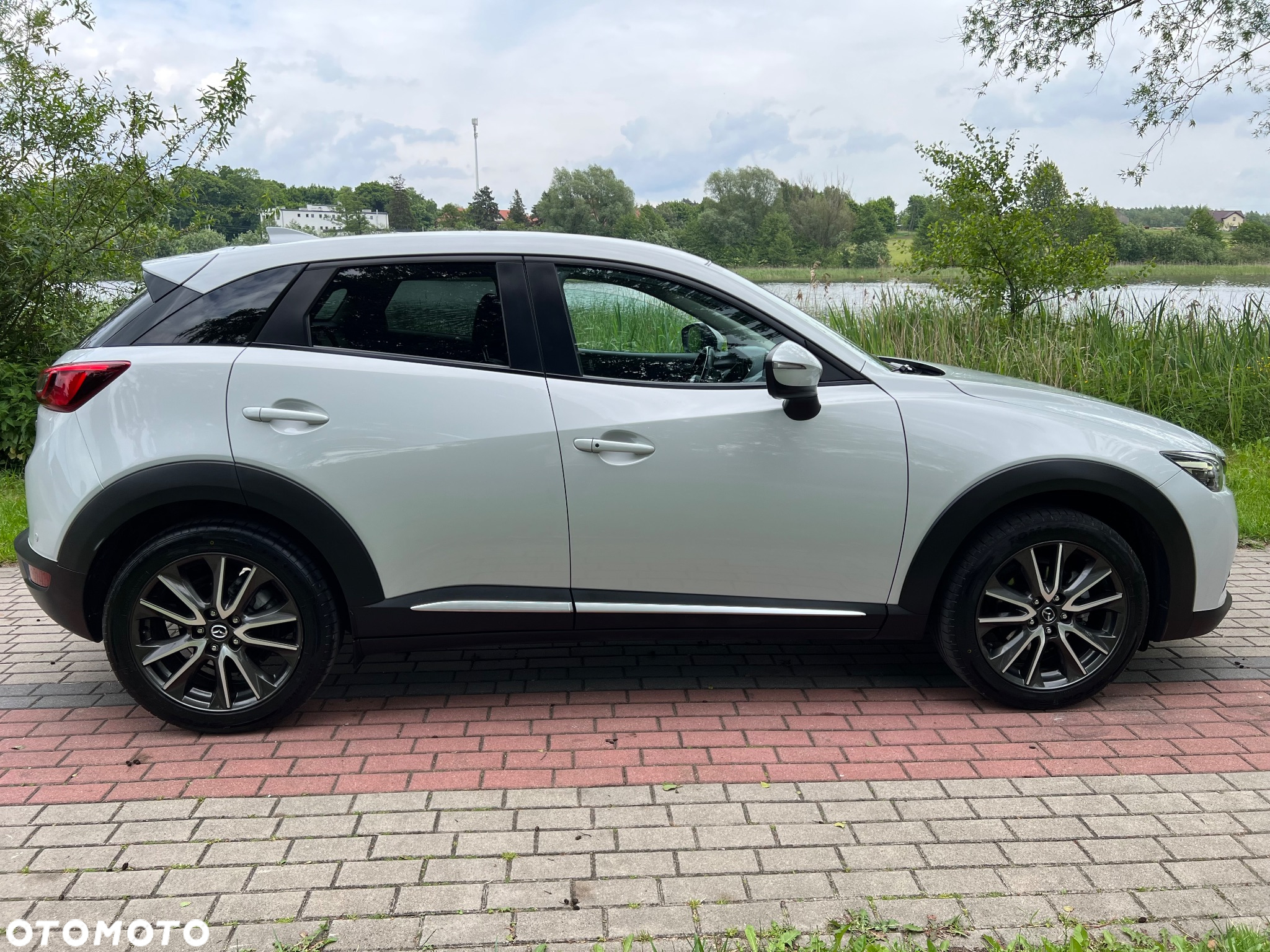 Mazda CX-3 SKYACTIV-G 150 i-ELOOP AWD Sports-Line - 2
