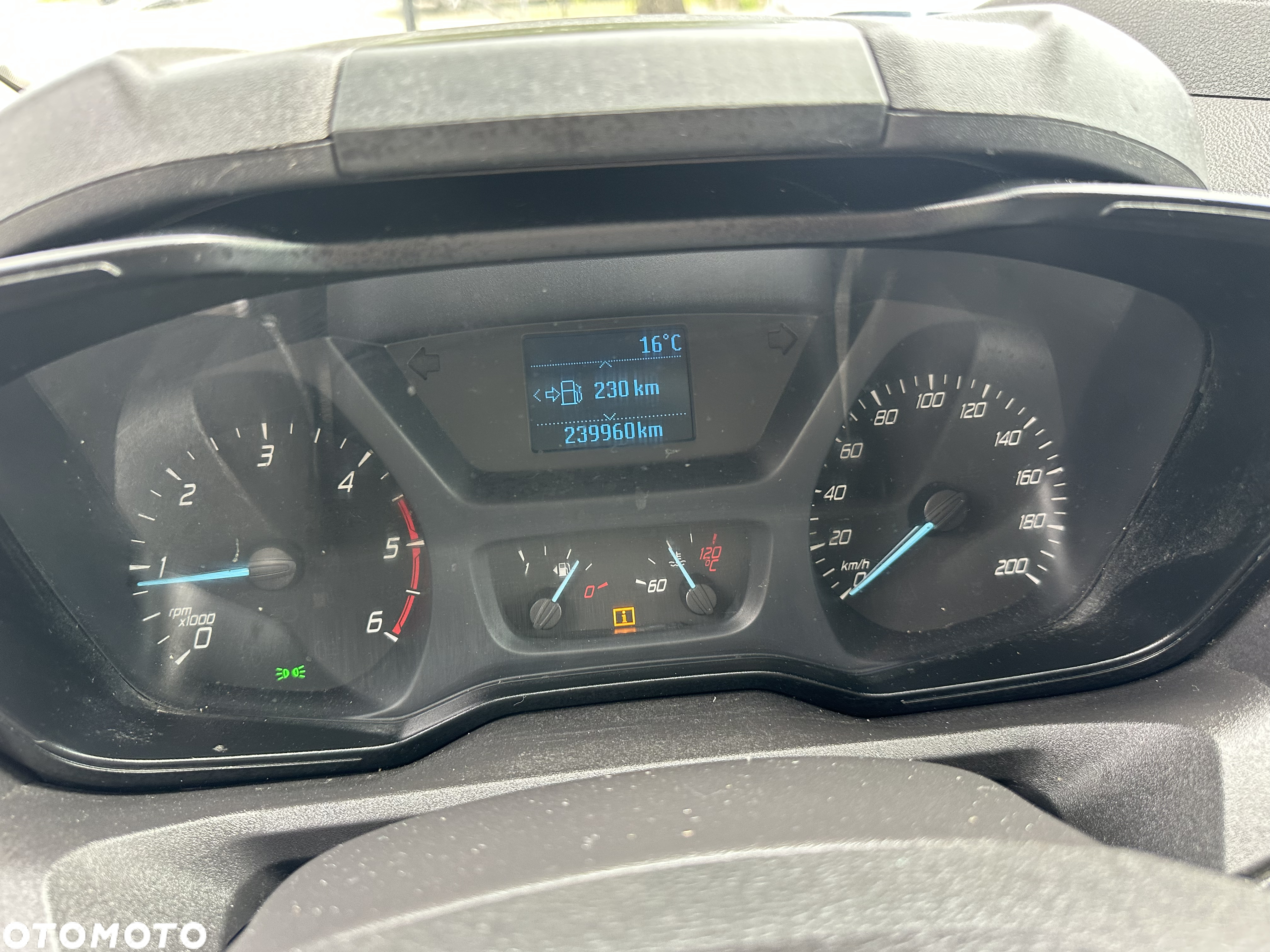 Ford Transit Custom 330 L2H1 Trend - 27
