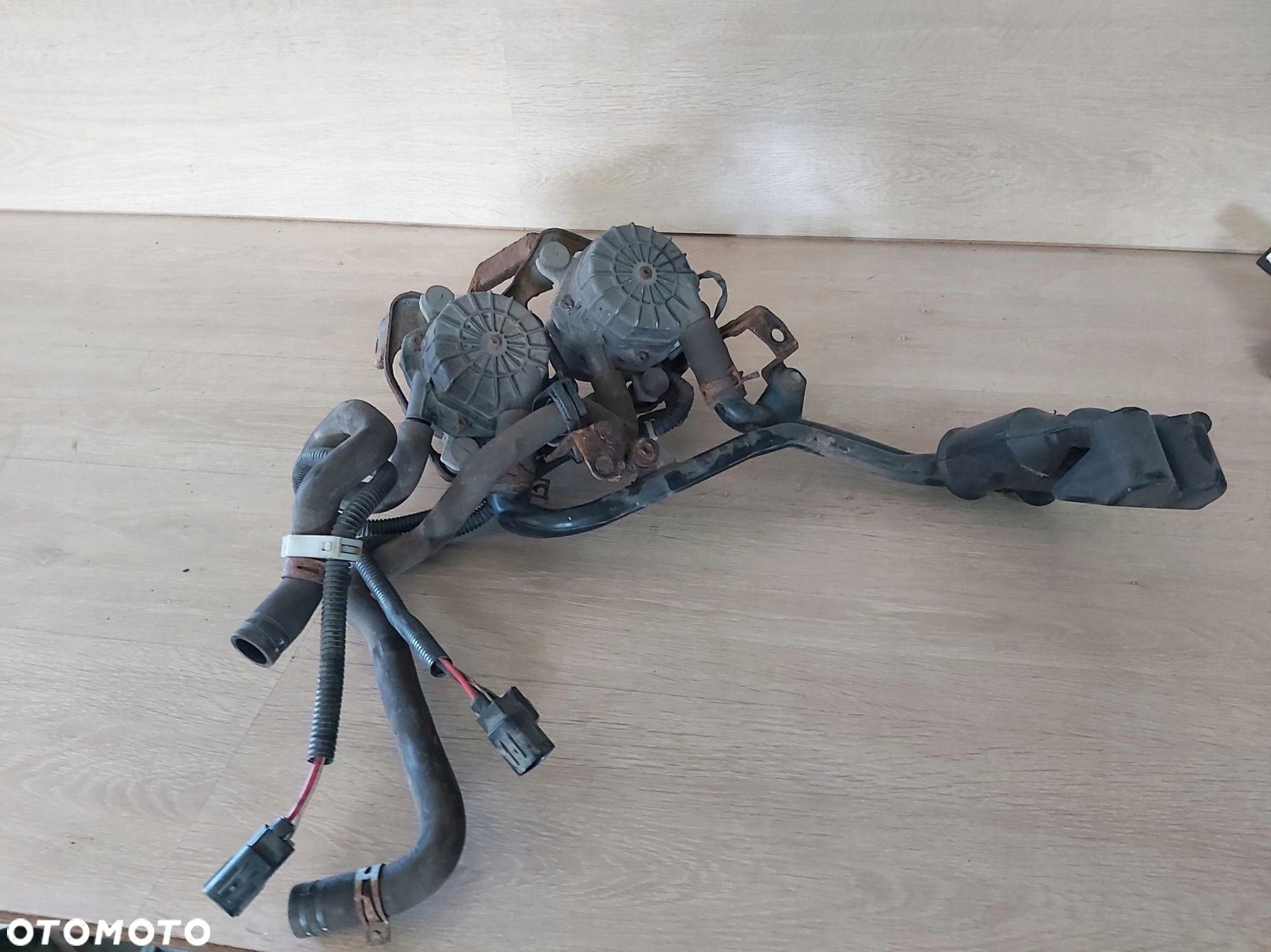Toyota Tundra II pompa powietrza wtórnego Land Cruiser J200 Lexus LX - 2