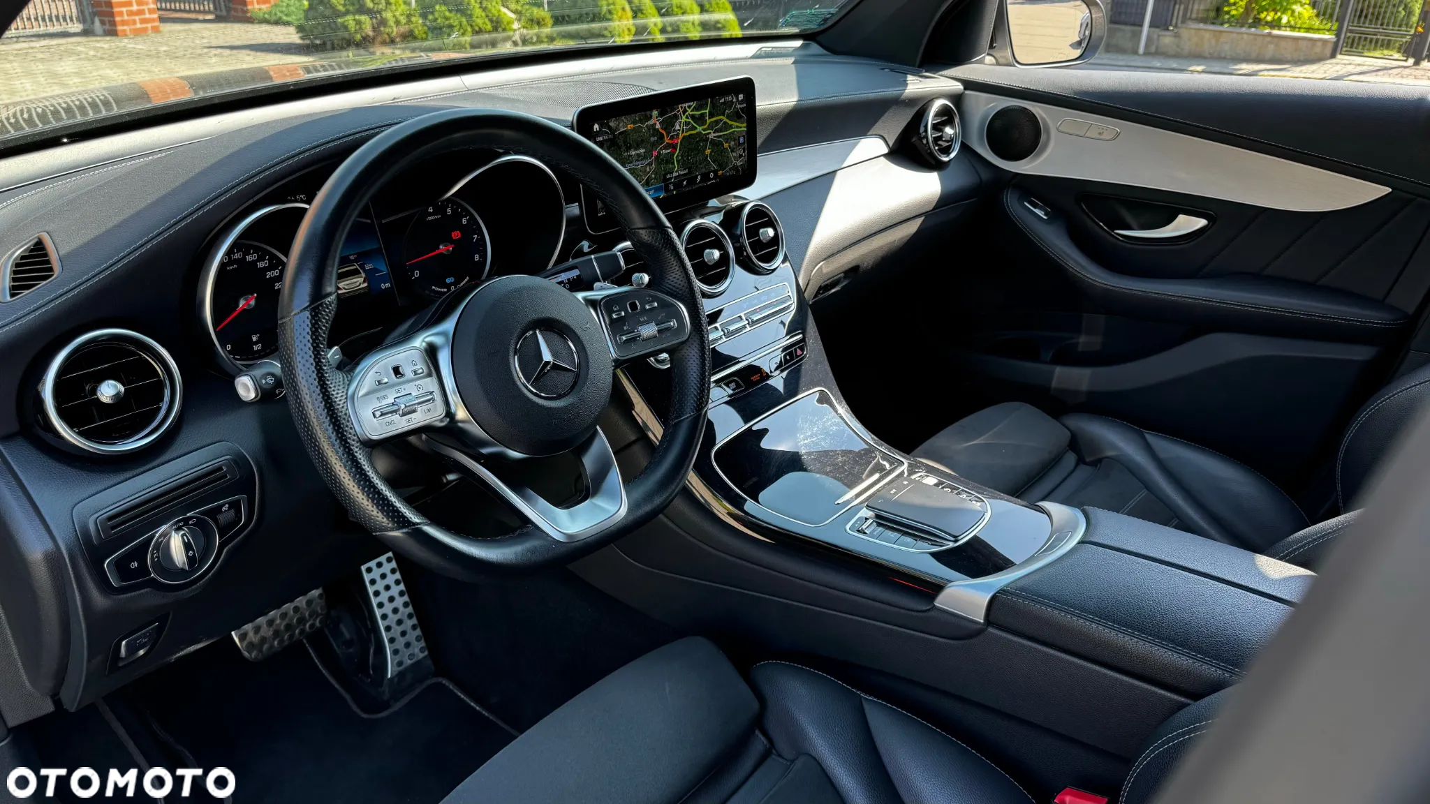 Mercedes-Benz GLC Coupe 300 e 4-Matic - 8