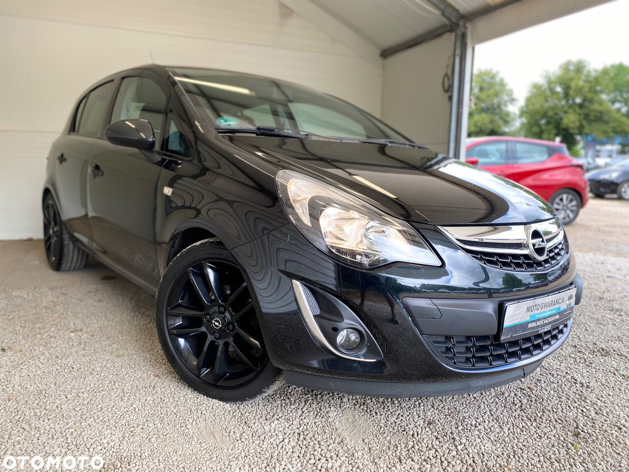 Opel Corsa 1.4 16V Color Edition - 3