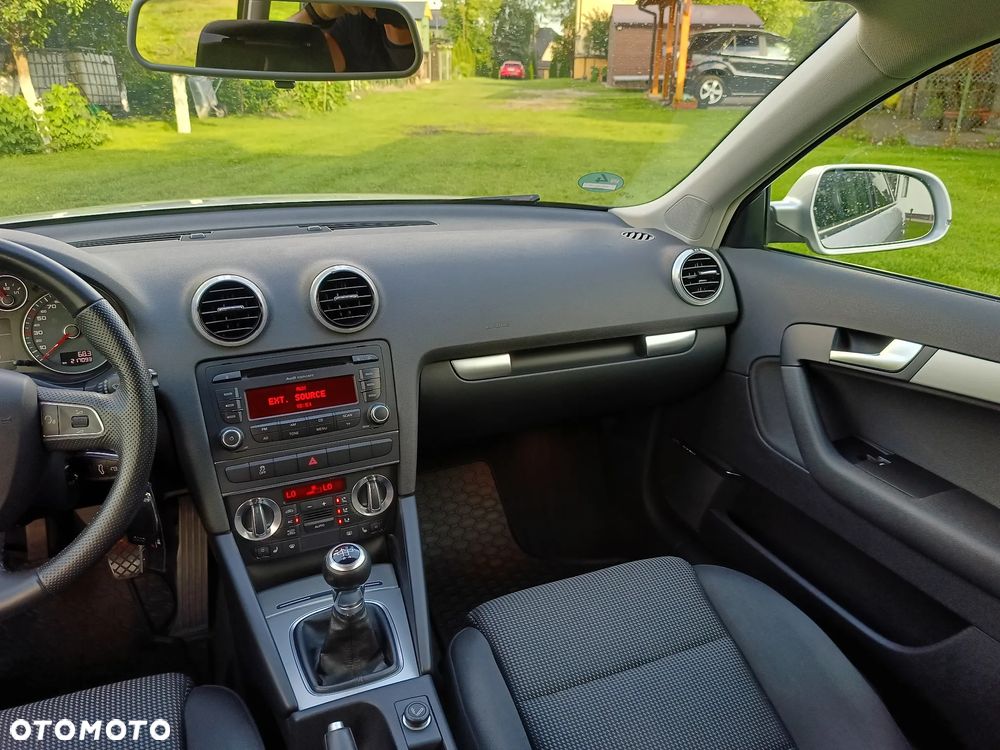 Audi A3 Sportback 1.6 Ambition - 11