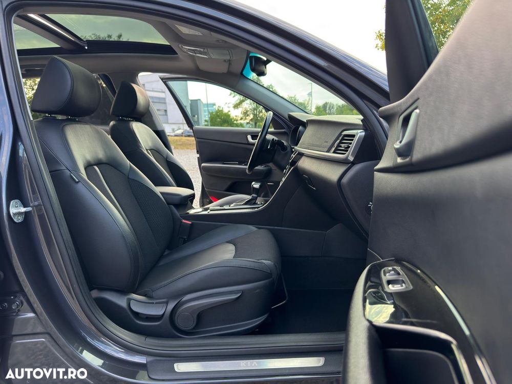 Kia Optima Sportswagon 1.7 CRDI DCT Business Supreme - 21