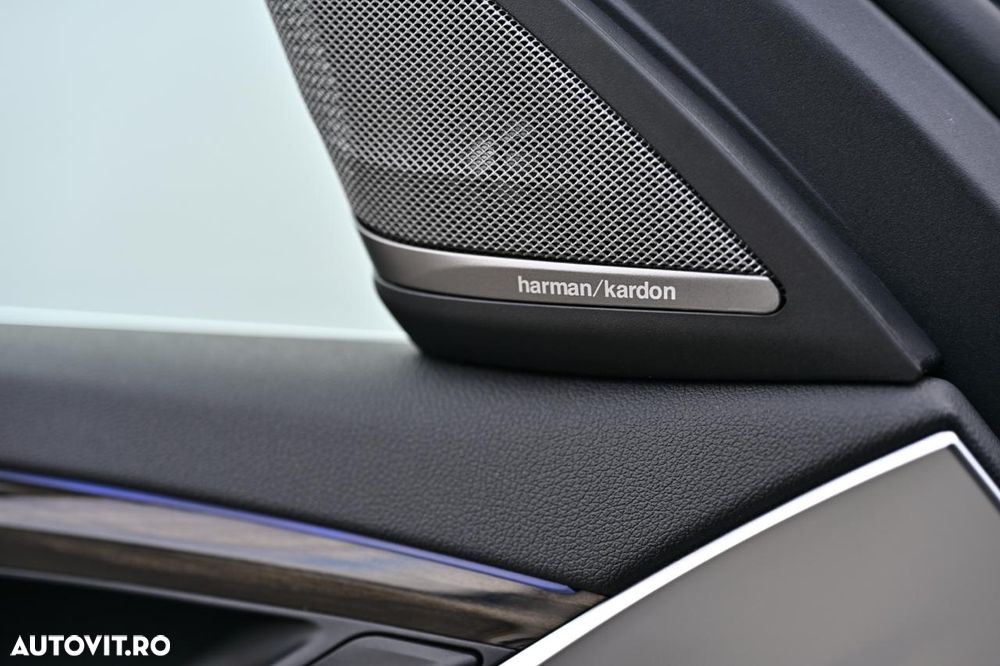BMW Seria 5 530i xDrive AT - 14