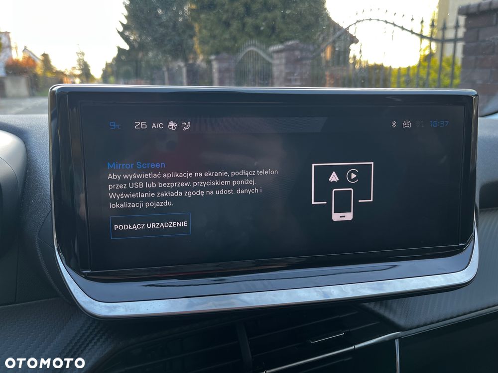 Peugeot 208 Hybrid 100 e-DSC6 Allure - 32