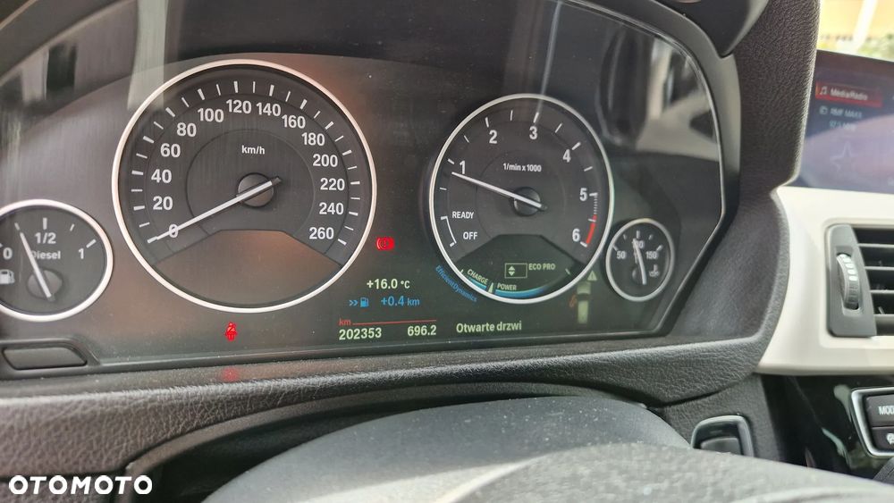 BMW Seria 3 320d Efficient Dynamic Edition Advantage - 21