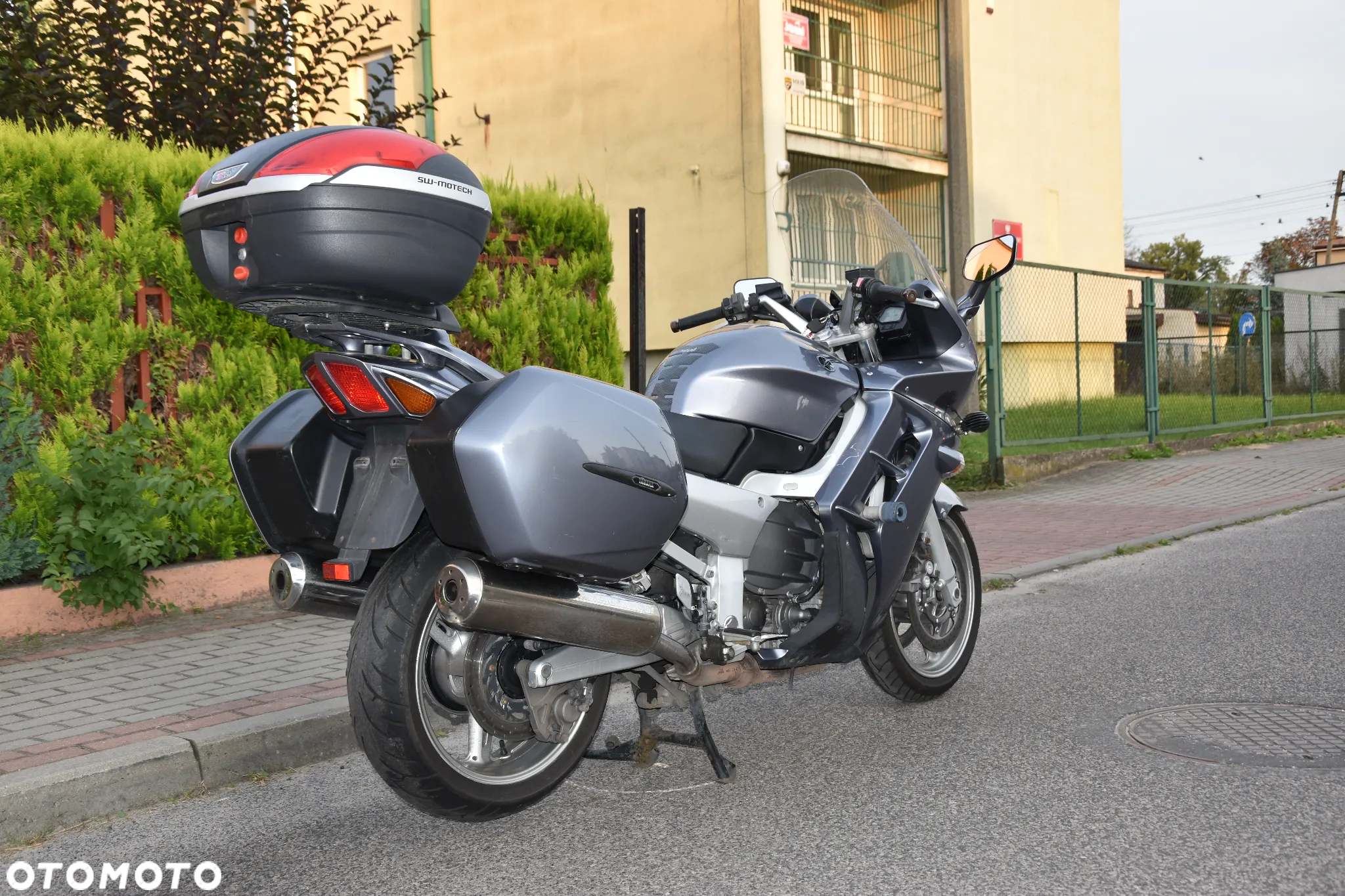 Yamaha FJR - 3