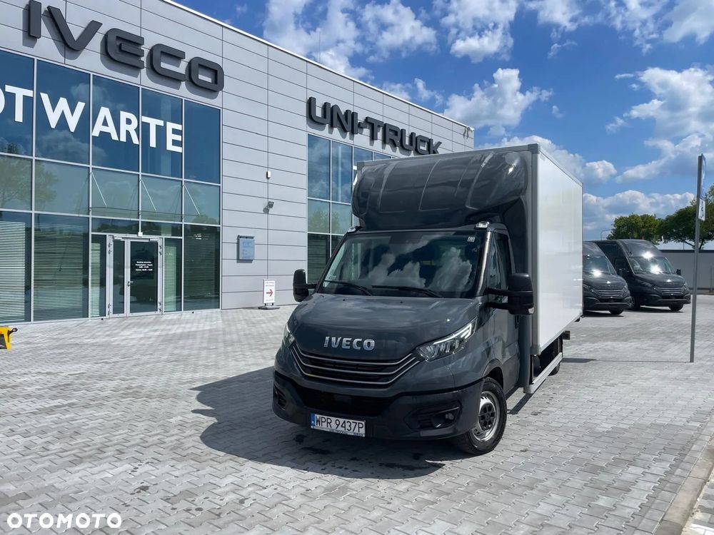 Iveco 35S18 Kontener 8EP Winda