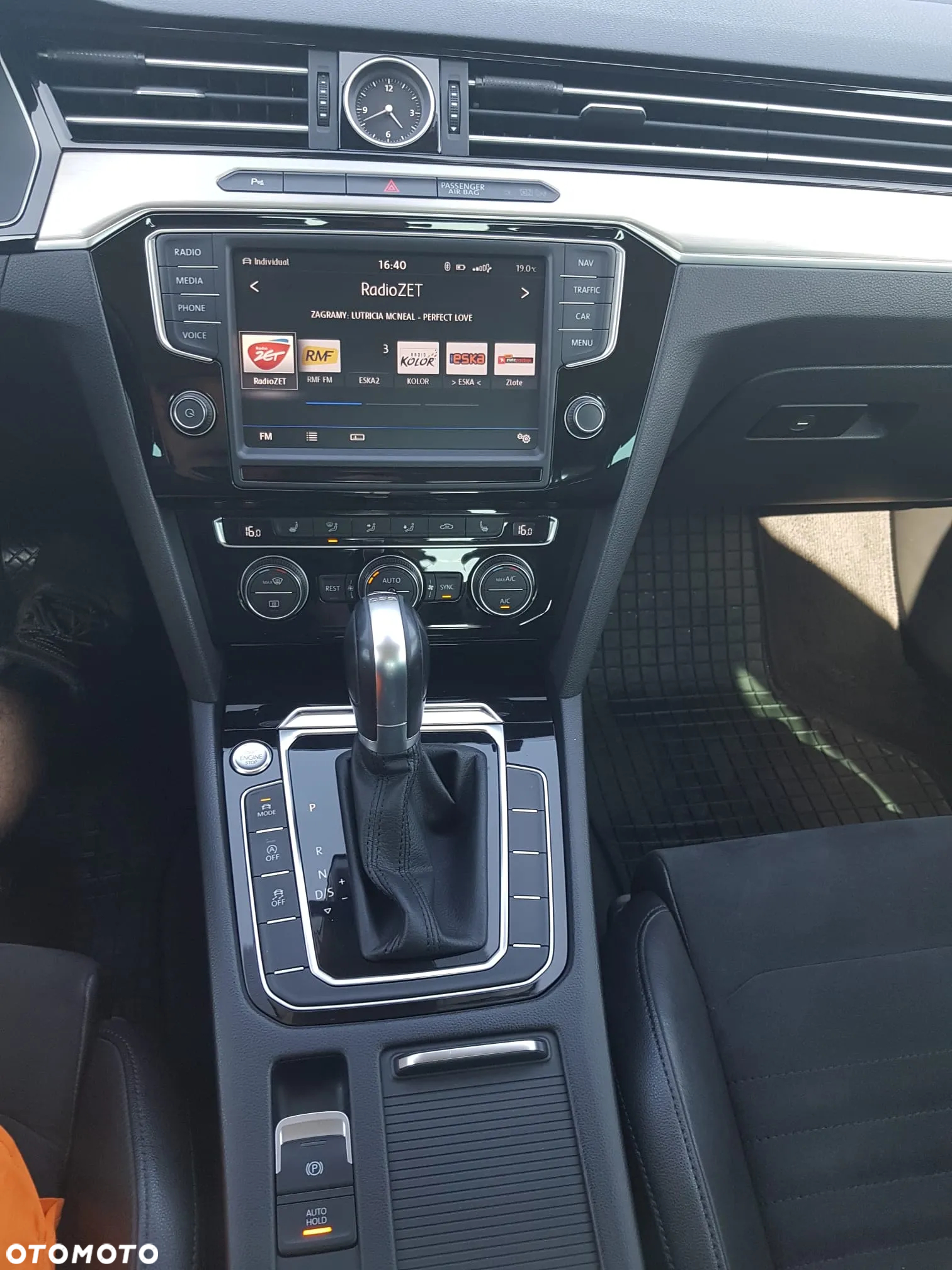 Volkswagen Passat 2.0 TDI BMT Highline DSG - 23