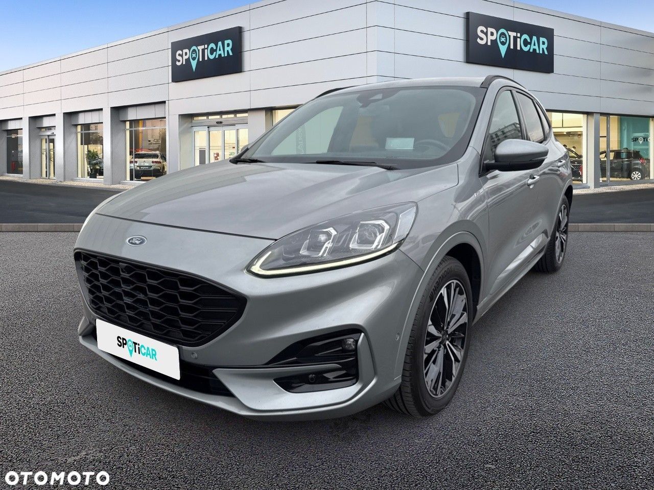 Ford Kuga - 1
