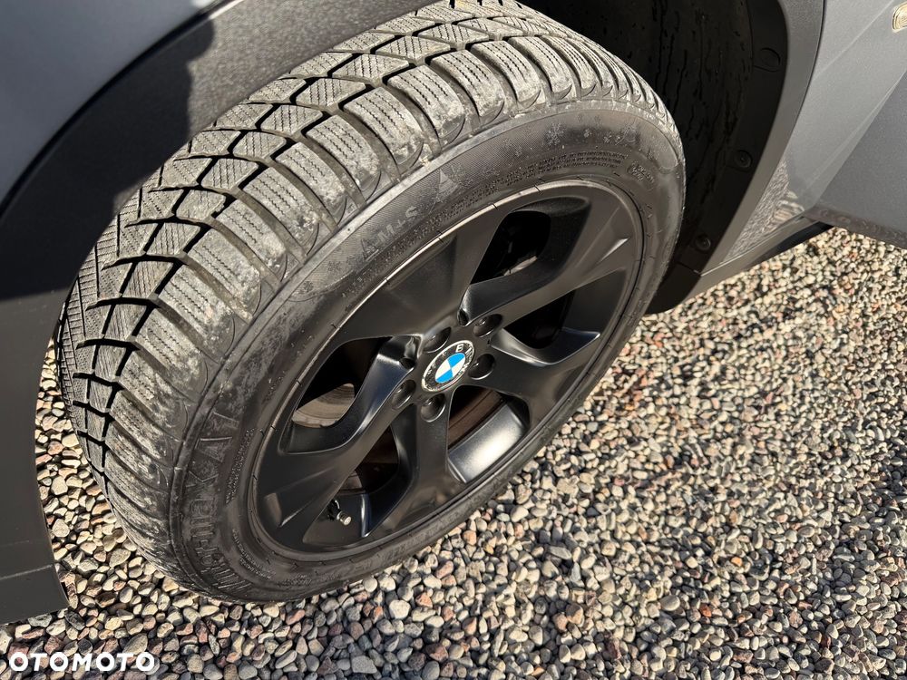 BMW X1 - 11
