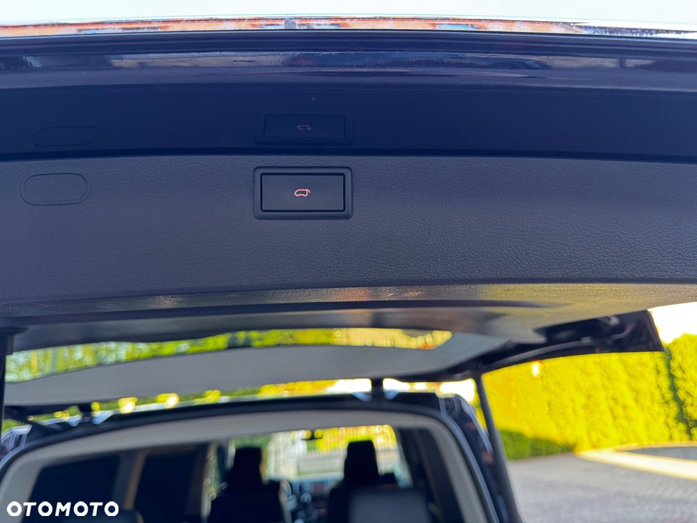 Volkswagen Multivan 2.0 BiTDI L1 Edition DSG - 29