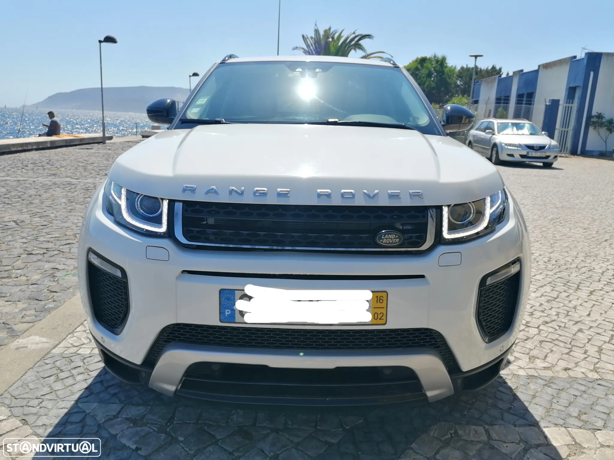 Land Rover Range Rover Evoque 2.0 eD4 Pure - 4