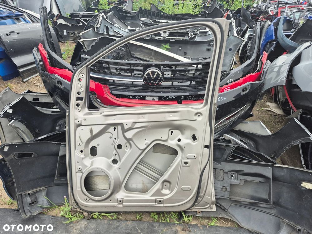 Drzwi Volkswagen Caddy 2015-2020r. Przód Prawy - 2