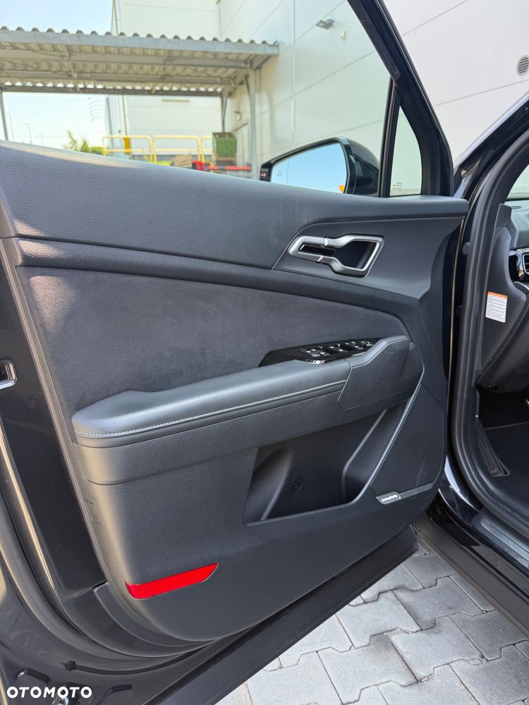 Kia Sportage 1.6T-GDI AWD GT-Line - 19