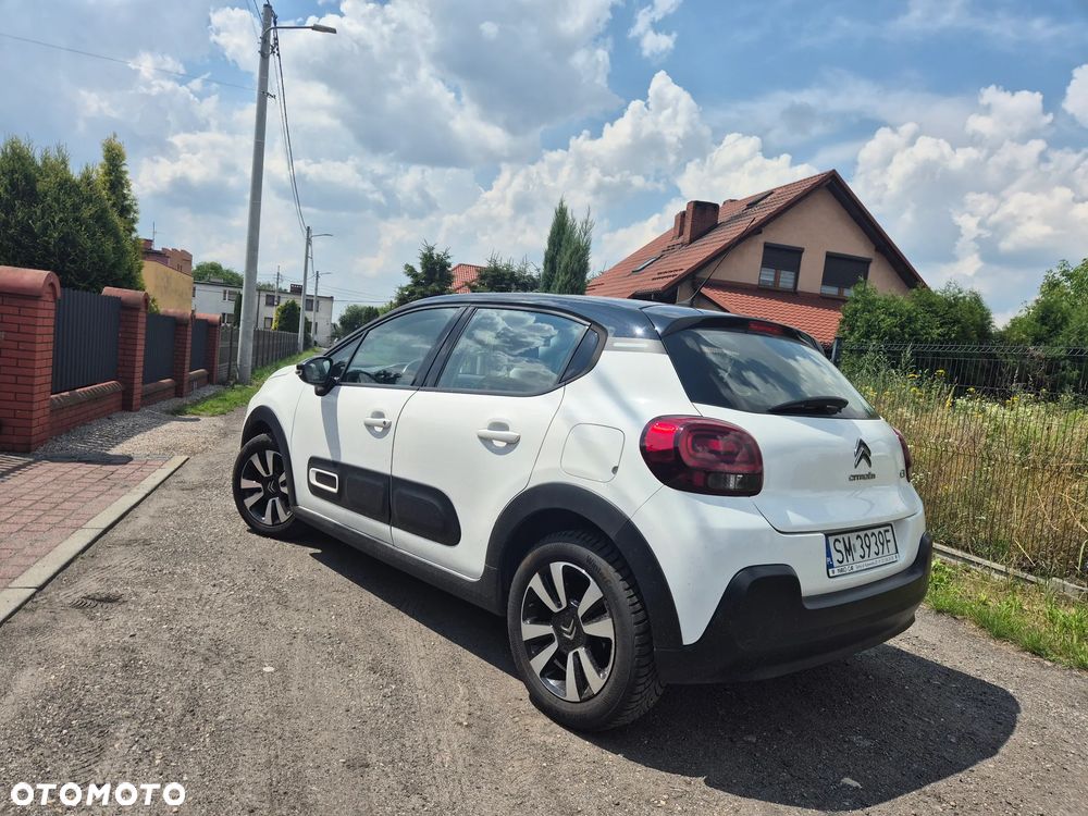 Citroën C3 1.2 PureTech Shine - 2