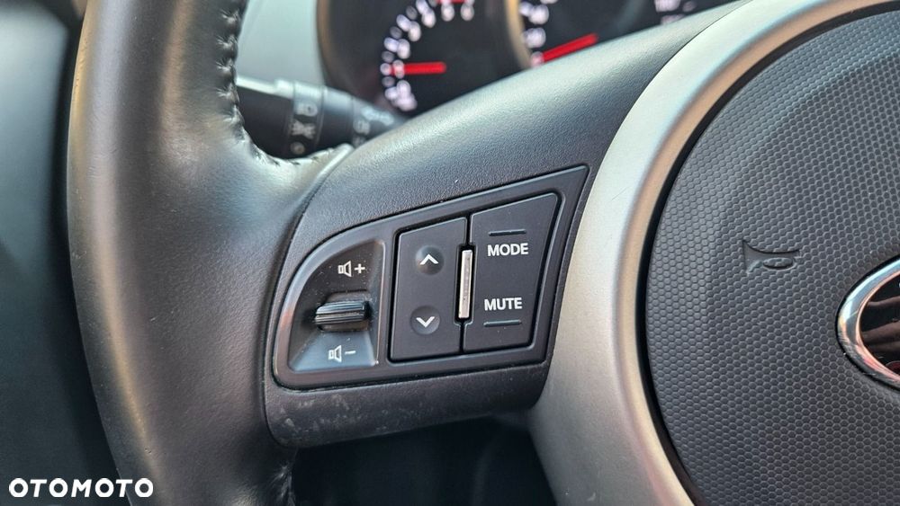 Kia Soul 1.6 CRDI XL - 23