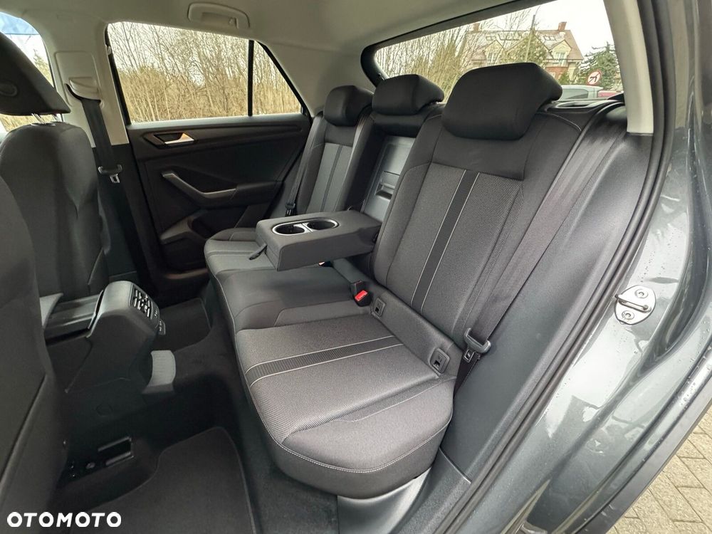 Volkswagen T-Roc 1.5 TSI Life Plus DSG - 27