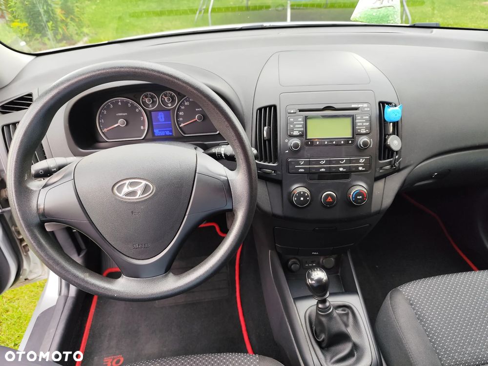 Hyundai i30 1.4 Comfort - 12