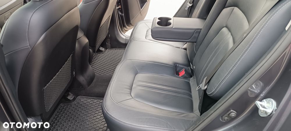 Kia Sportage 1.7 CRDI XL 2WD - 17