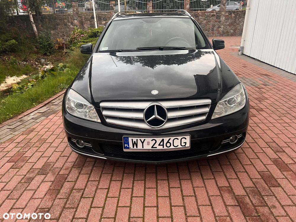 Mercedes-Benz Klasa C 180 T CGI Automatik BlueEFFICIENCY Avantgarde - 1