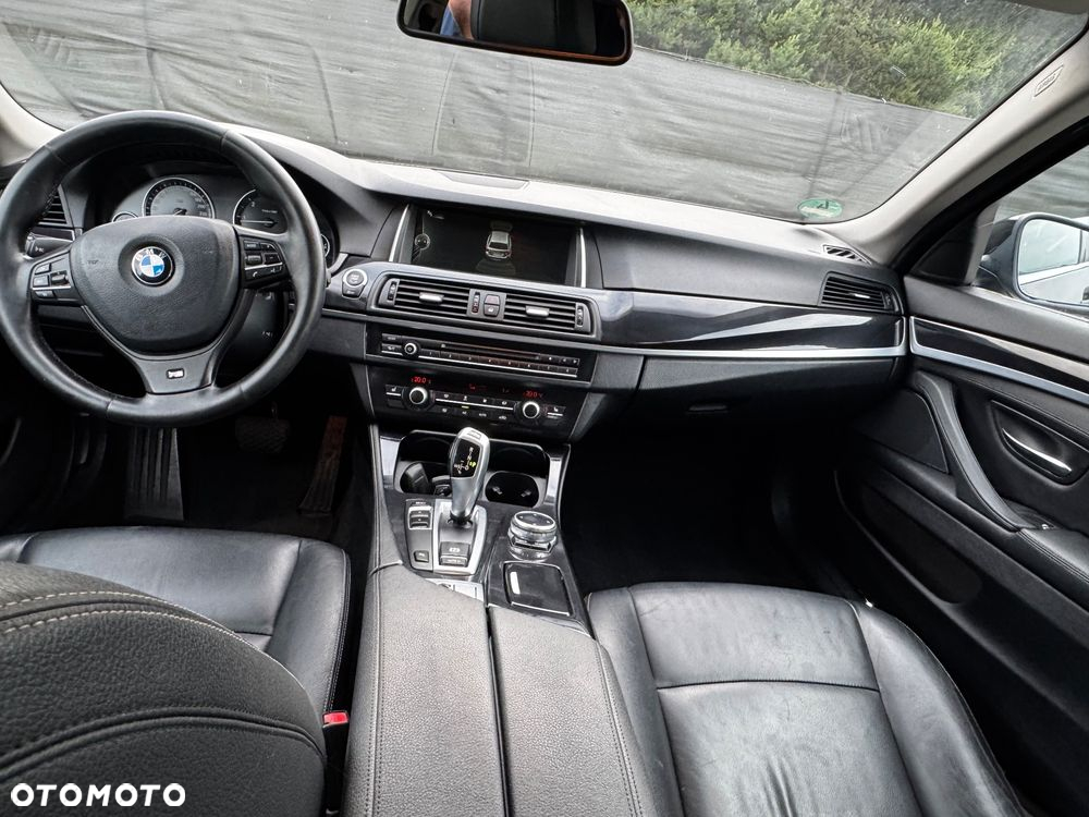 BMW Seria 5 520d Touring - 7