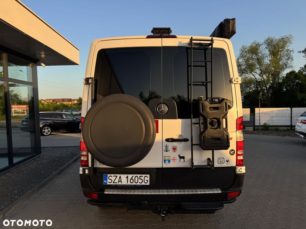 Mercedes-Benz SPRINTER - 4