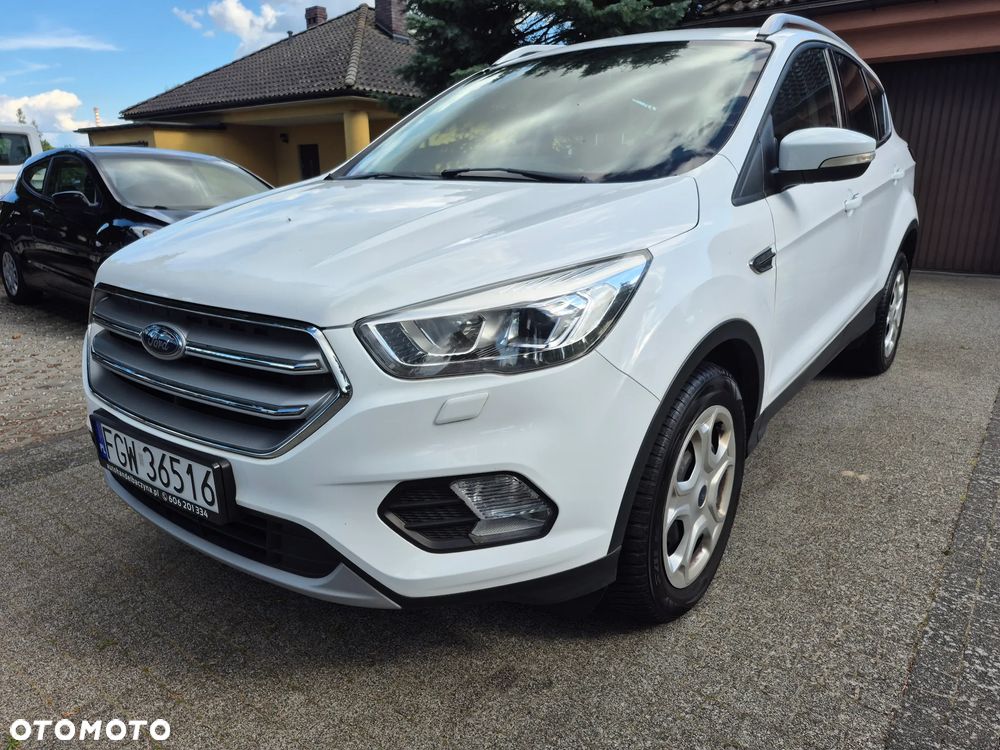 Ford Kuga 1.5 TDCi 2x4 Cool & Connect - 3