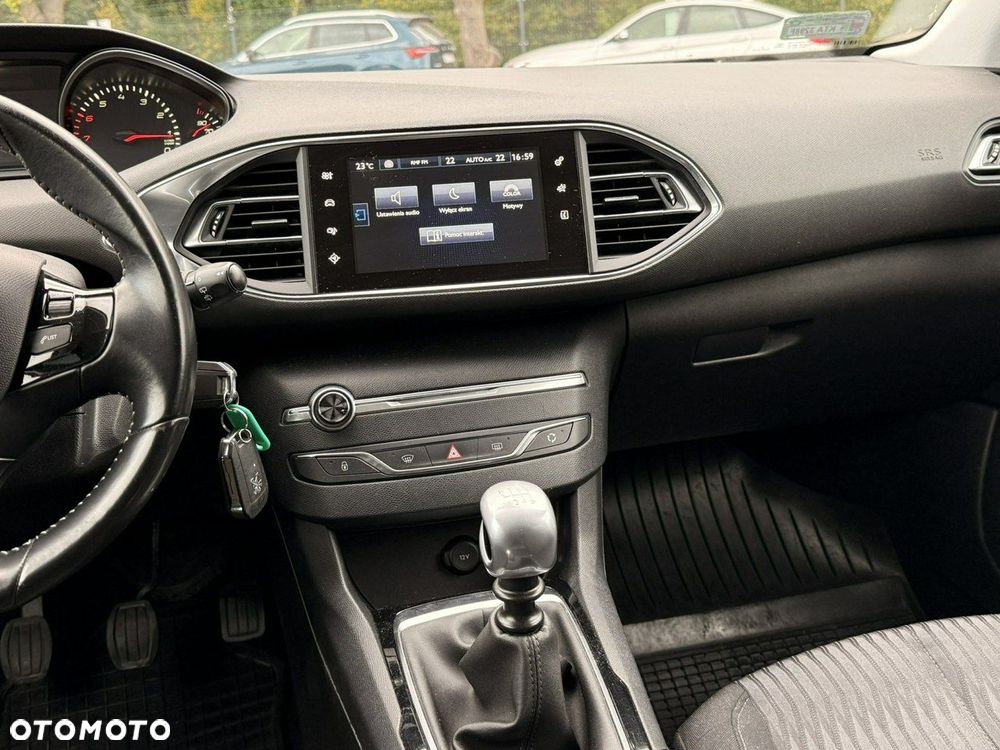Peugeot 308 - 22