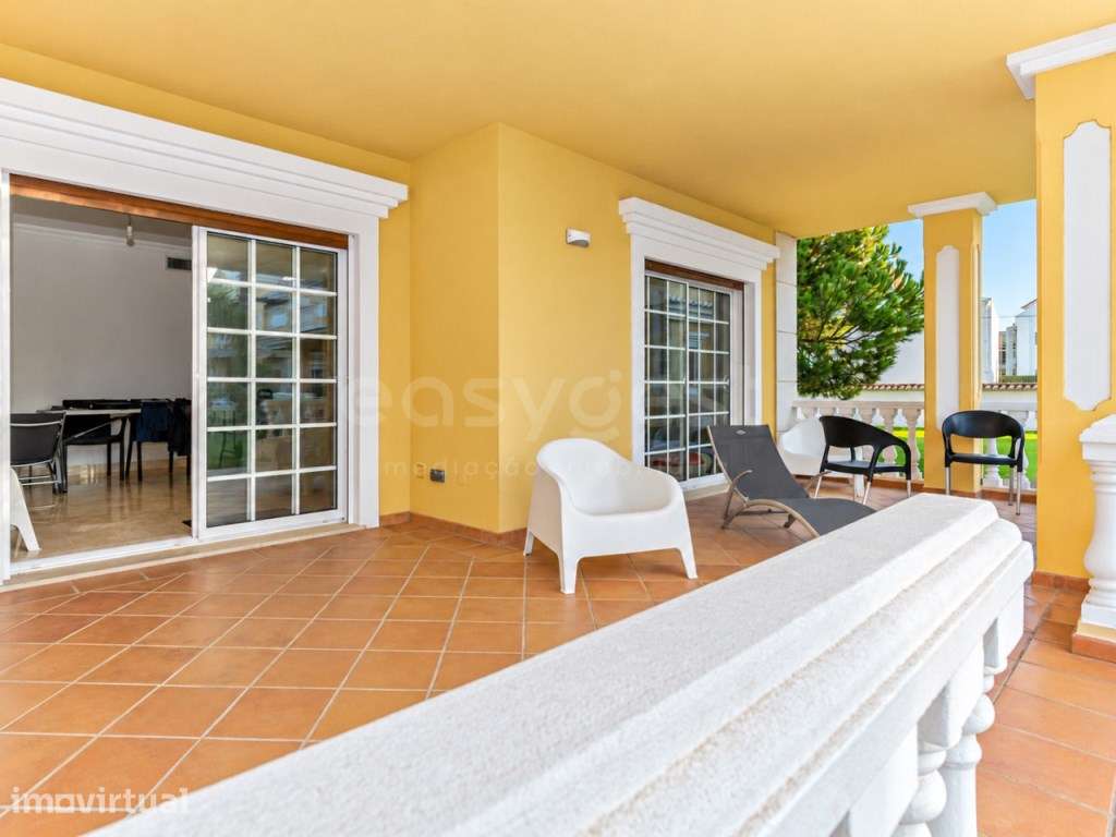 Um Oásis no Algarve, Moradia T3 com 3 Suites, Piscina e Jardins - Grande imagem: 5/39