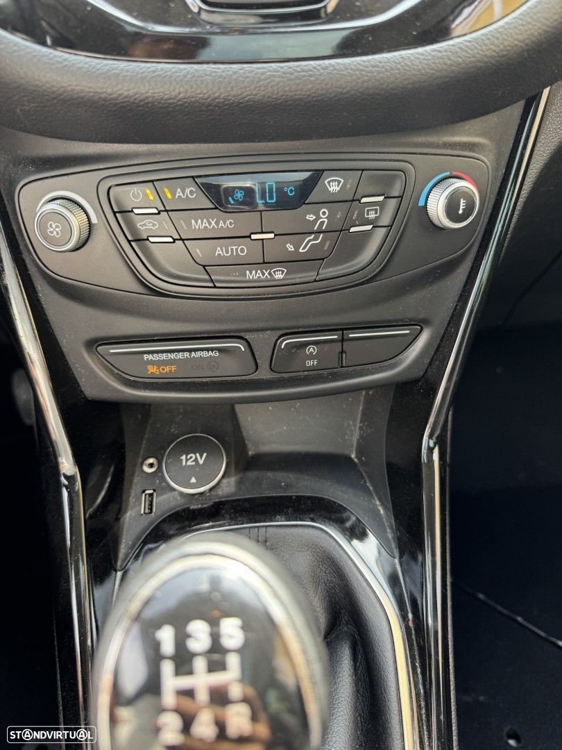 Ford B-Max 1.0 SCTi Titanium X - 23