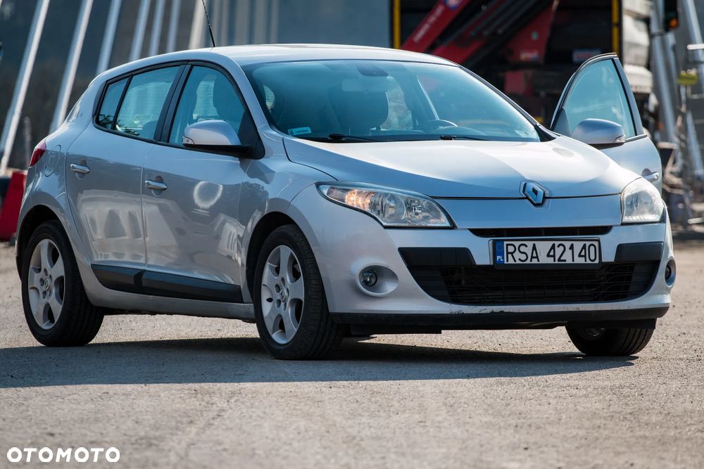 Renault Megane 1.5 dCi Privilege - 4