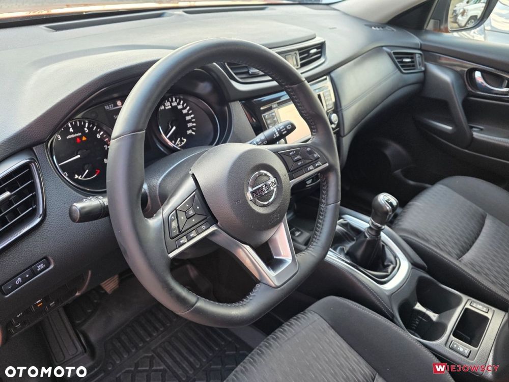Nissan X-Trail 1.6 DIG-T N-Connecta 2WD 7os - 16