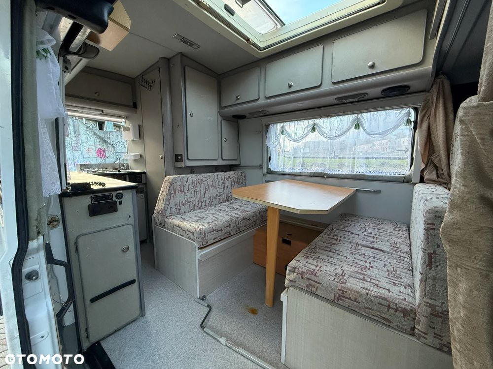 Mercedes-Benz MB100 LaStrada - 18