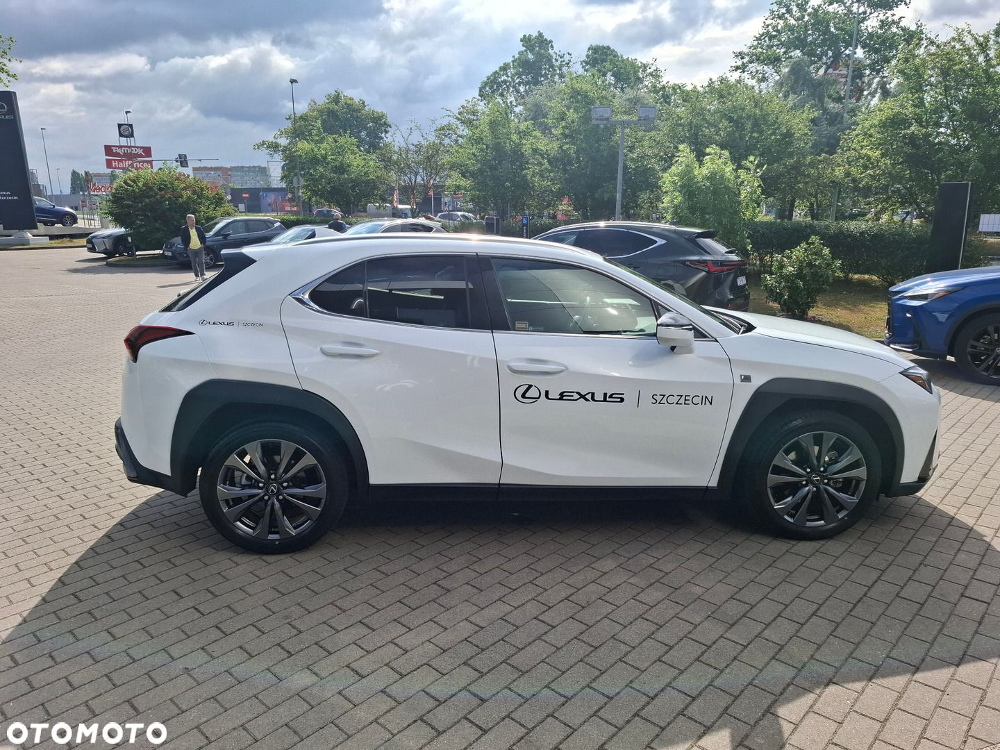 Lexus UX - 6