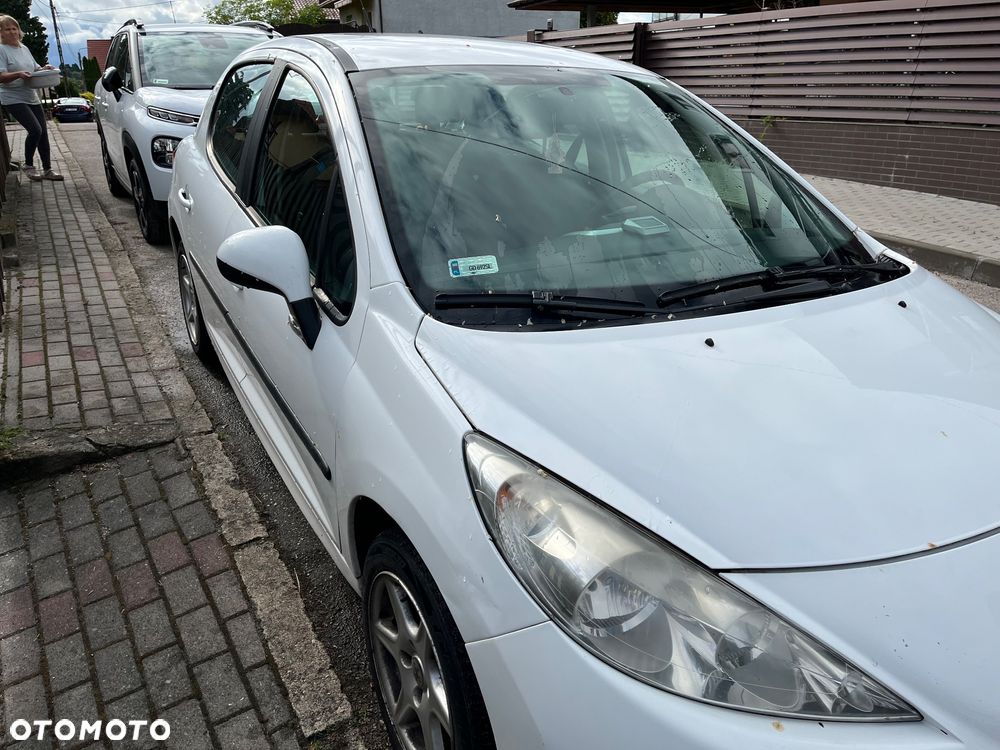 Peugeot 207 1.4 HDi Active - 1