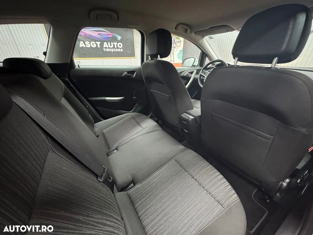 Opel Astra - 15