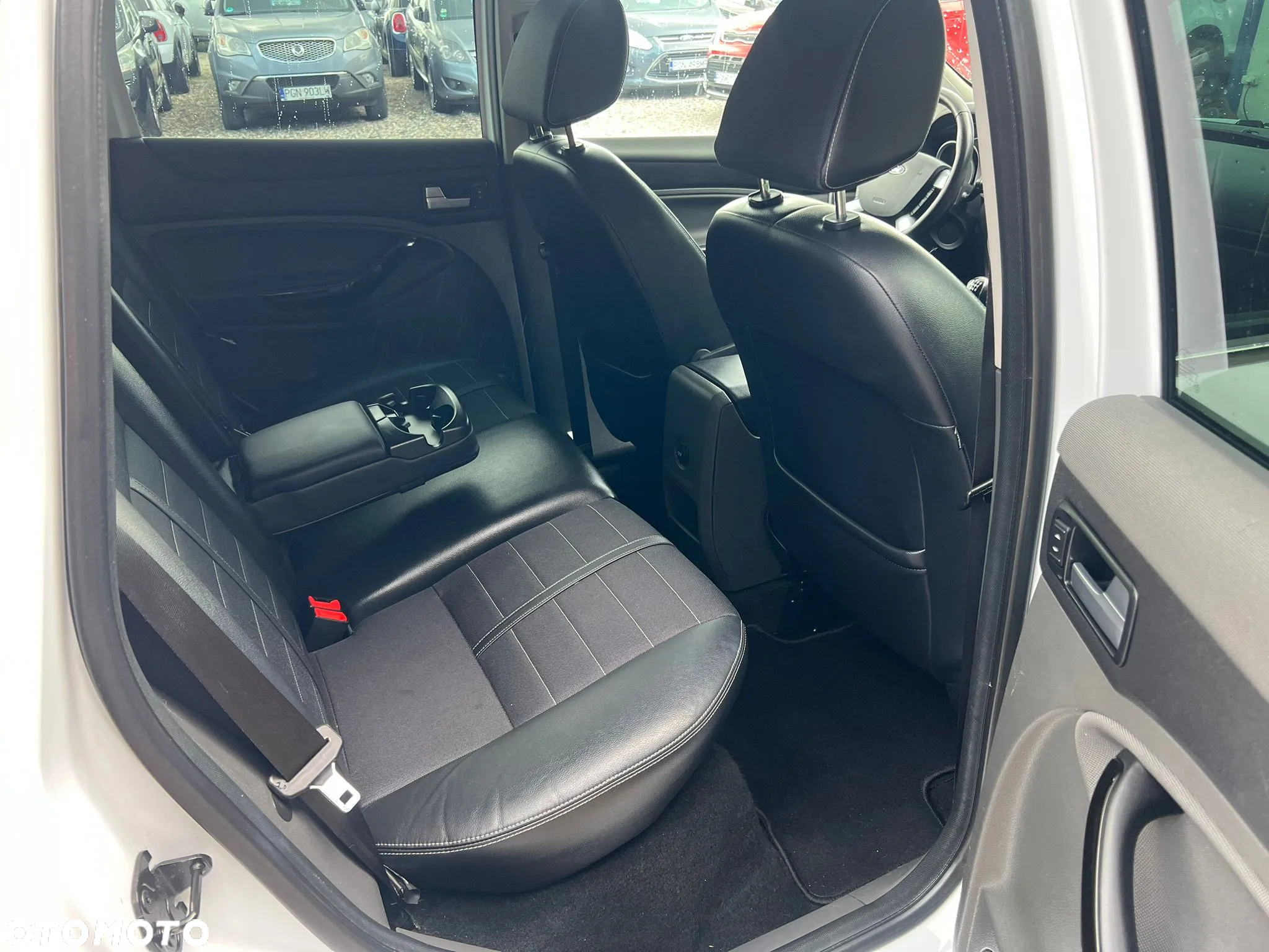 Ford Kuga 2.0 TDCi 4WD Titanium - 21
