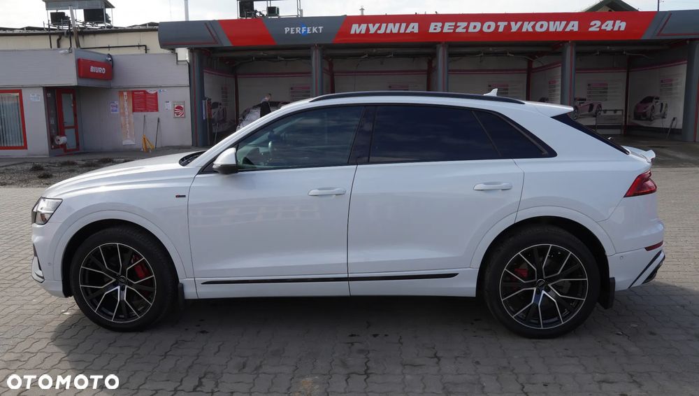 Audi Q8 55 TFSI quattro tiptronic - 7